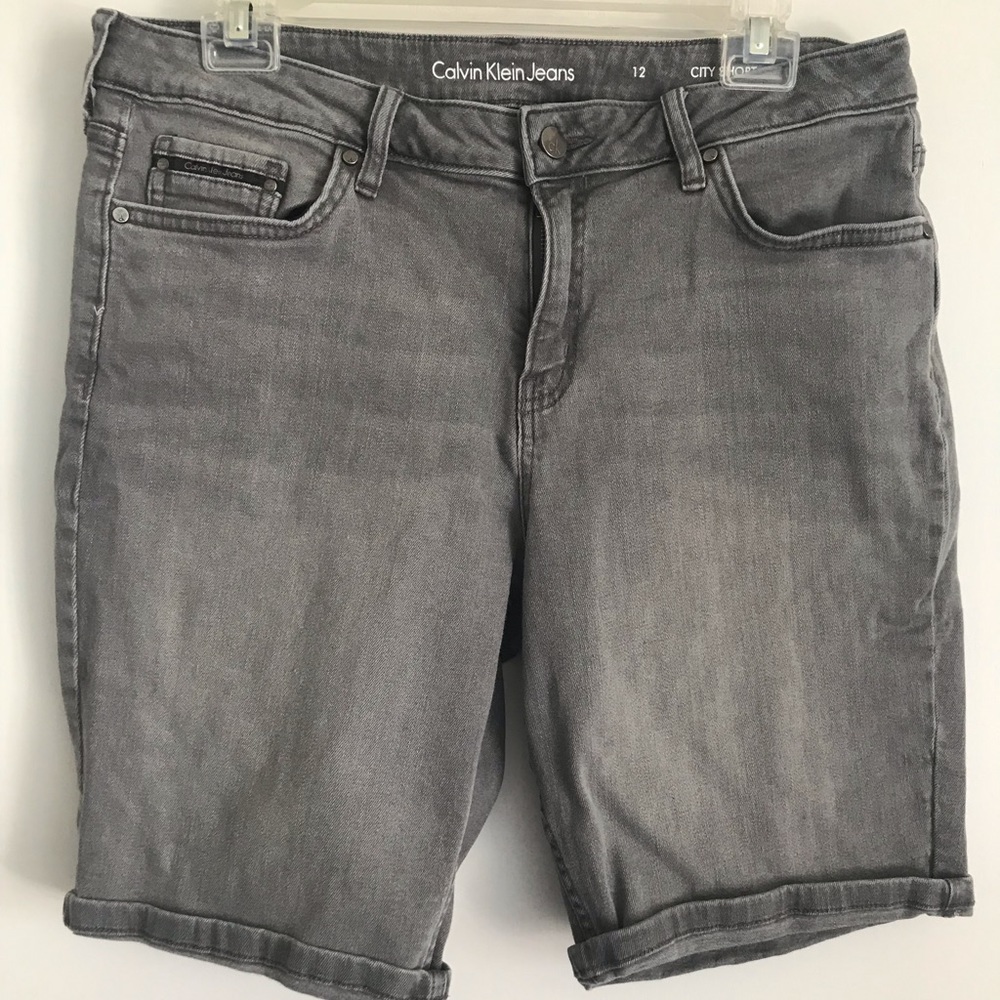 Calvin Klein woman’s  jeans short